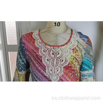 Blusa de escote de encaje de impresión colorida para damas